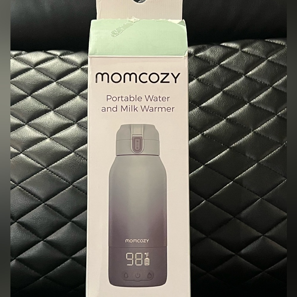 Momcozy Green Portable Water and Milk Warmer MW05 NIB
